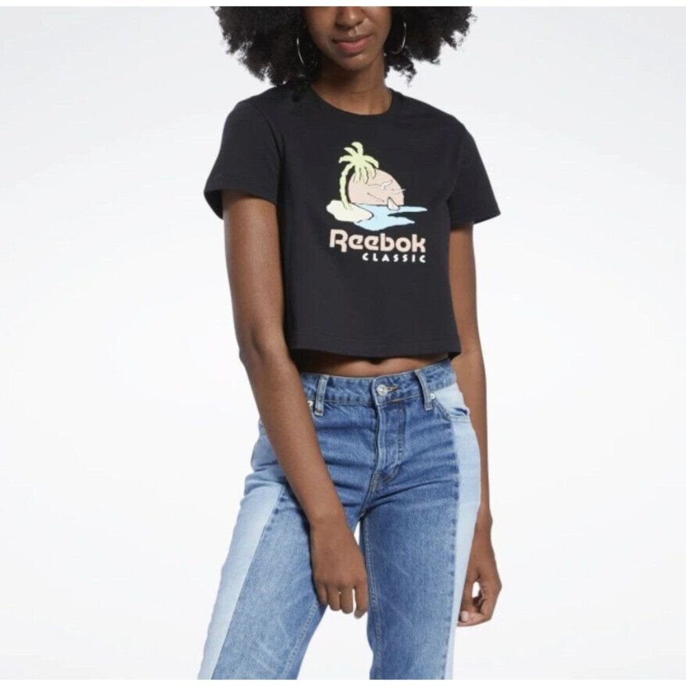 Reebok Women’s Classic Graphic Crop T-Shirt In Black Size S